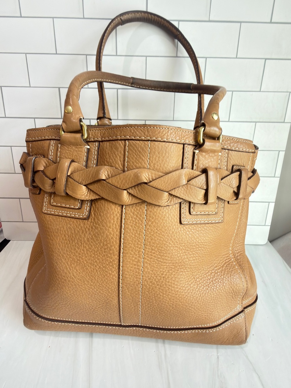 COACH VINTAGE HAMPTON PEBBLED LEATHER SHOULDER BAG BRAIDED ACCENTS Tan - Picture 3 of 14